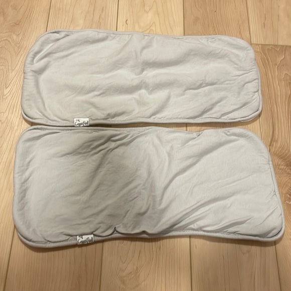 copper pearl Other - Copper Pearl - Set of 2 100% Cotton Burp Cloths, Light Grey/White